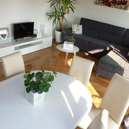 Apartment Laguna Zadar